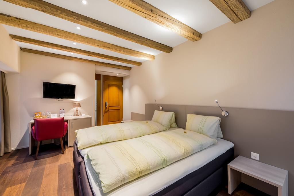 Hotel Hirschen 3*